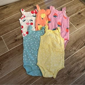 Carters set of sleeveless bodysuits size 18 month